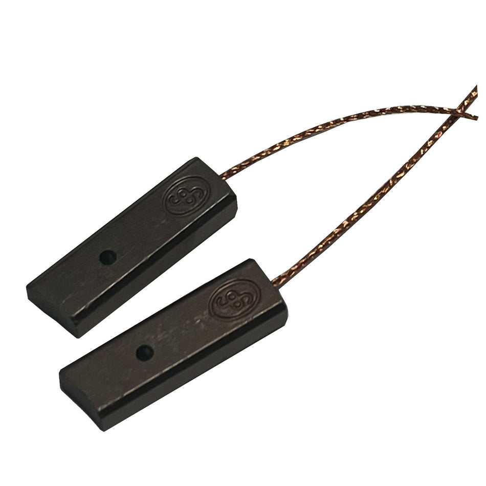 0 1918 1 Alternator brushes